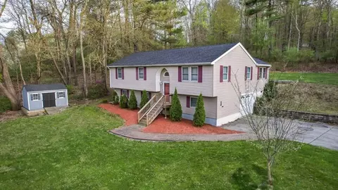 159 Sutton Ave, Oxford, MA 01540