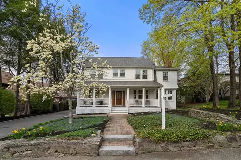 111 Elgin St, Newton, MA 02459
