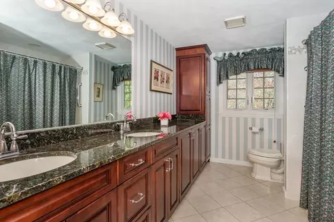 10 Seminole Rd, Canton, MA 02021 photo 22