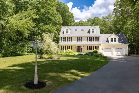 3 Centennial Dr, Blackstone, MA 01504