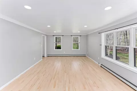 Living - 3 Centennial Dr, Blackstone, MA 01504 photo 6 of 6