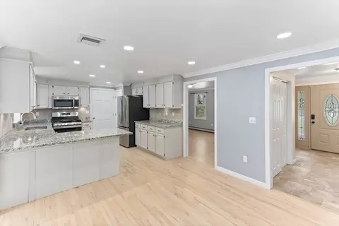 Entry Way - 3 Centennial Dr, Blackstone, MA 01504 photo 1 of 1