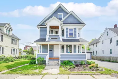 37 Revere St, Springfield, MA 01108