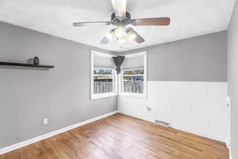 Bedroom - 15 Berard Cir, Springfield, MA 01128 photo 1 of 5