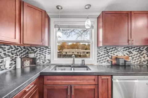 Kitchen - 15 Berard Cir, Springfield, MA 01128 photo 4 of 4