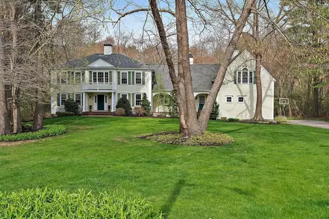 21 Steeplechase Ln, Canton, MA 02021