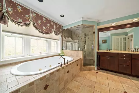 21 Steeplechase Ln, Canton, MA 02021 photo 22