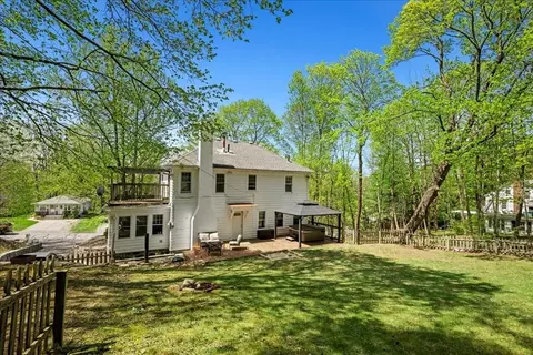 Exterior - 32 Beechmont St, Worcester, MA 01609 photo 4 of 9