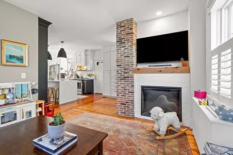 1 Gregory St, Marblehead, MA 01945 photo 11