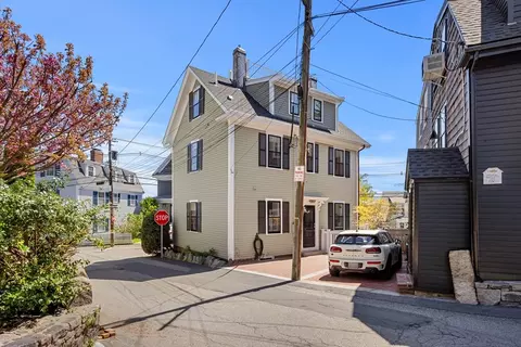 1 Gregory St, Marblehead, MA 01945 photo 8