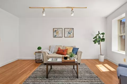 248-254 North St #8, Boston, MA 02113