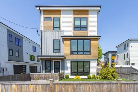 36 Taylor St #1, Waltham, MA 02453