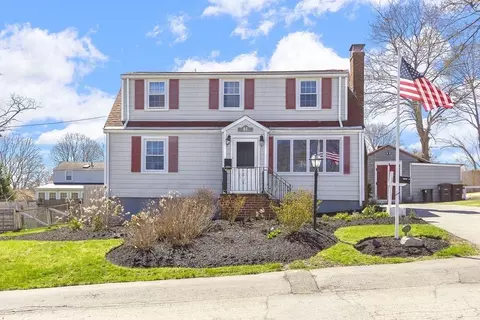 45 Doris Dr, Weymouth, MA 02191