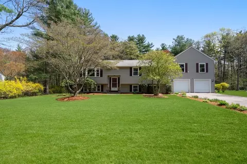 32 Ticonderoga Ln, Millis, MA 02054