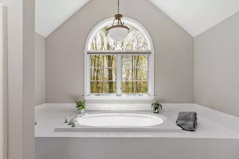 116 Coburn Rd, Berlin, MA 01503 photo 26