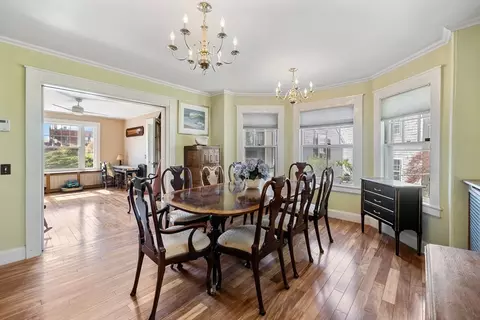 21 Sewall St, Marblehead, MA 01945 photo 10