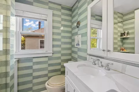 21 Sewall St, Marblehead, MA 01945 photo 23