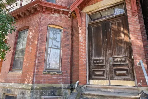 129 Walnut St, Brookline, MA 02445 photo 5