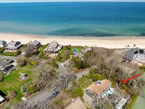 152 Clark Rd, Bourne, MA 02562