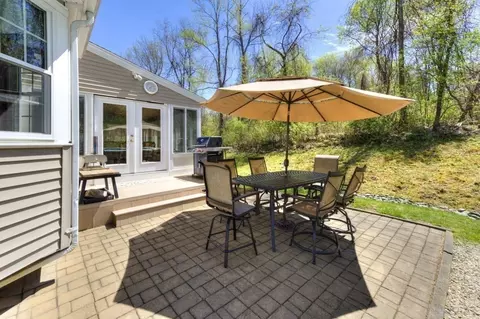 Exterior - 12 Viola Ter, Sutton, MA 01590 photo 6 of 11