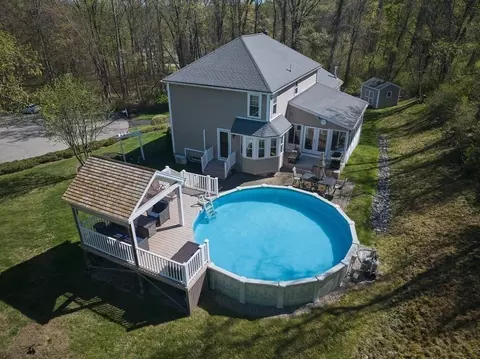 Exterior - 12 Viola Ter, Sutton, MA 01590 photo 11 of 11