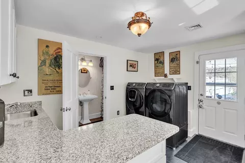 40 Pleasant St, Dover, MA 02030 photo 10