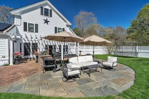 40 Pleasant St, Dover, MA 02030 photo 35