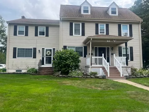 70 W High St, Avon, MA 02322