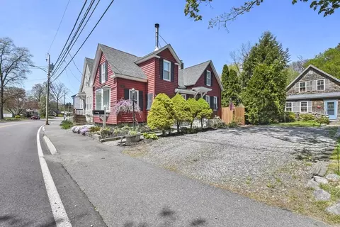 19 Canton St, Easton, MA 02356