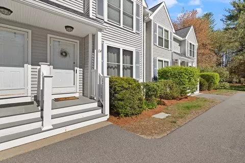 10 Groton Rd #E4, Westford, MA 01886