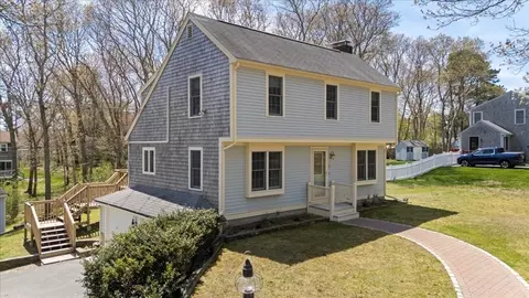 111 Snake Pond Rd, Forestdale, MA 02644