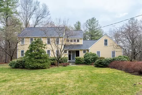 7 Forslund Rd, Princeton, MA 01541