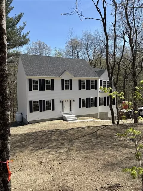 47 Muschopauge Rd, Rutland, MA 01543