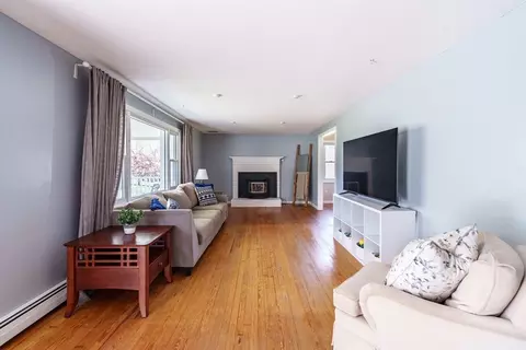 Living - 48 Laclede Ave, Chicopee, MA 01020 photo 2 of 6