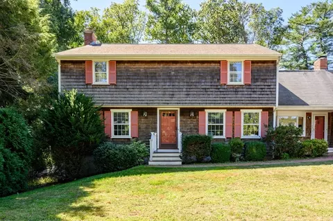 71 Forest Ave, Cohasset, MA 02025