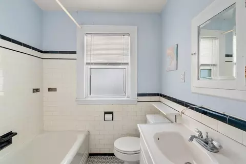 9 Searle Ave, Brookline, MA 02445 photo 28