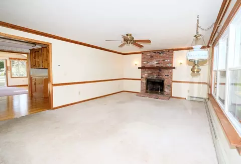 79 Bernard Cir, Centerville, MA 02632 photo 3