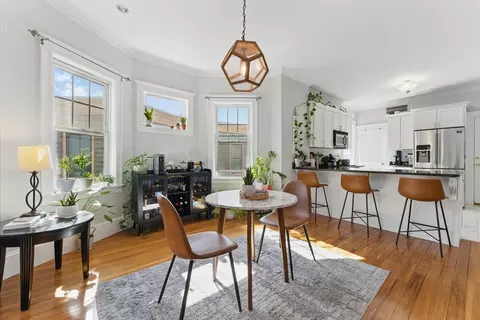 5 Edison Grn #3, Dorchester, MA 02125