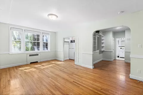 50 Follen St #110, Cambridge, MA 02138