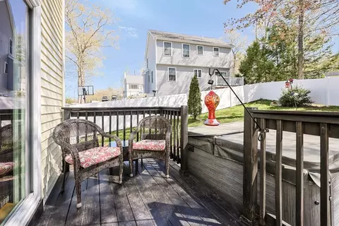 22 Mohawk Cir, Georgetown, MA 01833 photo 33