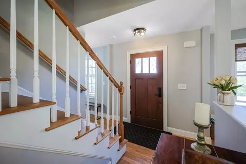 22 Mohawk Cir, Georgetown, MA 01833 photo 2