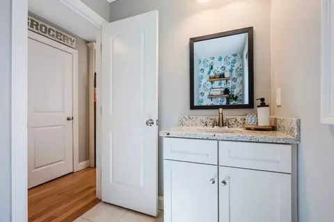 22 Mohawk Cir, Georgetown, MA 01833 photo 10