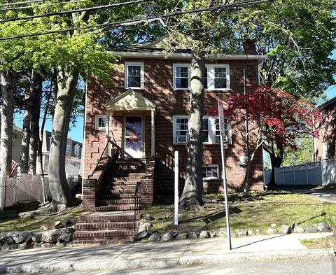 67 Gordon St, Somerville, MA 02144