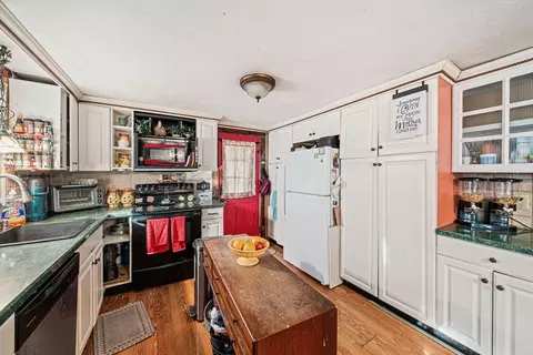 Kitchen - 192 Plain St, Hanover, MA 02339 photo 2 of 2