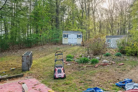Exterior - 192 Plain St, Hanover, MA 02339 photo 4 of 7