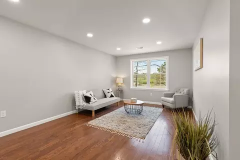 134 Brooks, Worcester, MA 01606 photo 14