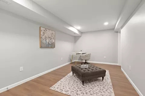 134 Brooks, Worcester, MA 01606 photo 32