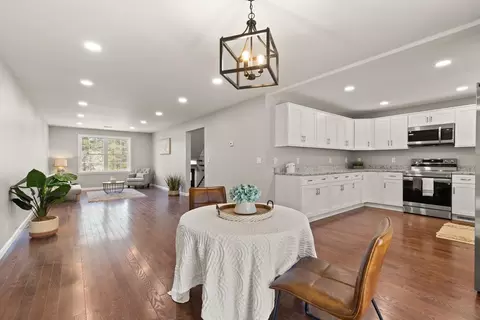 134 Brooks, Worcester, MA 01606 photo 8