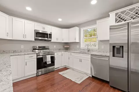 134 Brooks, Worcester, MA 01606 photo 20