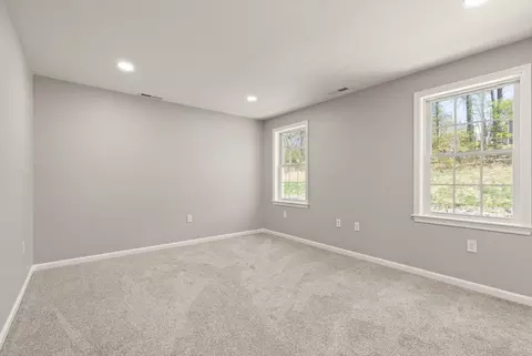 134 Brooks, Worcester, MA 01606 photo 30